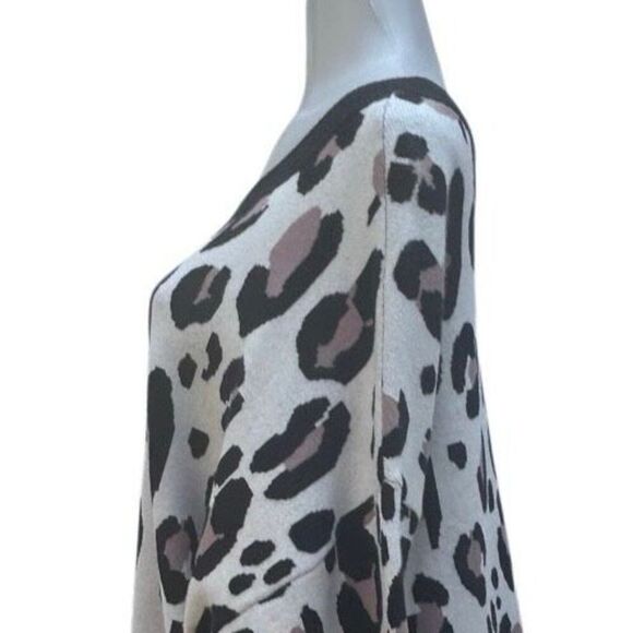 NWT Evri Sweater Womens 3X Black Cream Animal Print Crew Neck Pullover Oversized - Picture 11 of 16